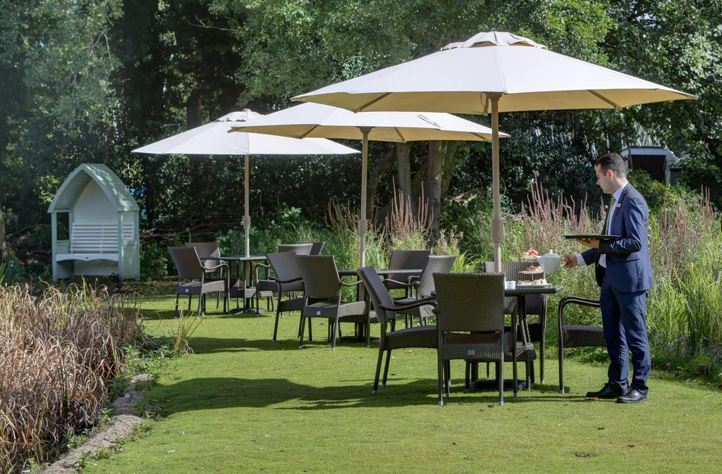 Frensham Pond Country House Hotel & Spa 파넘 외부 사진